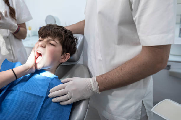 Best Emergency Tooth Extraction in Belpre, OH
